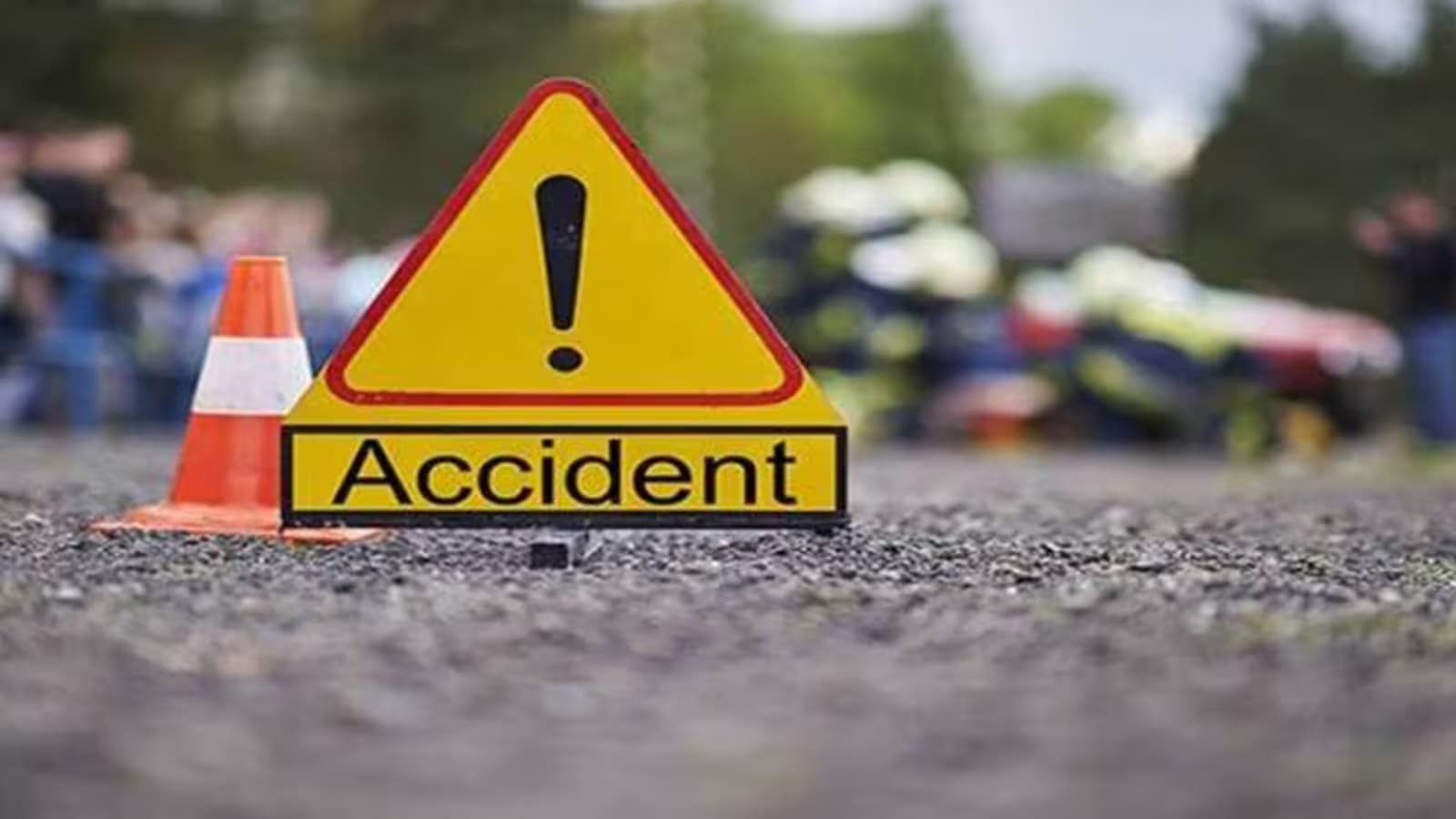 बिहार न्यूज: कोहरे के कारण मुजफ्फरपुर में बड़ा सड़क हादसा, एक की मौत, एक गंभीर घायल