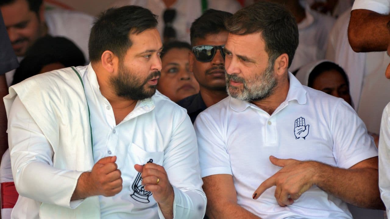 Rahul Gandhi Bihar Yatra: सासाराम से शुरू हुई वोटर अधिकार यात्रा, मांझी ने साधा निशाना
