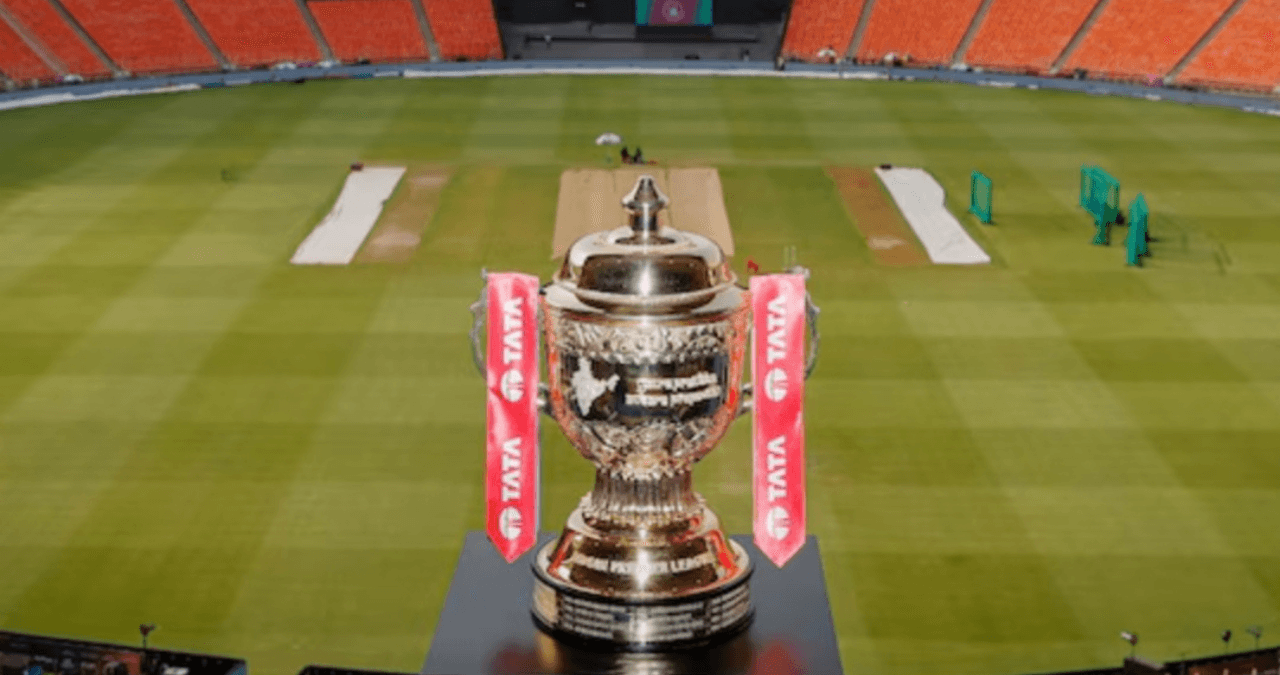 IPL: फाइनल फिर अहमदाबाद में! इस बार बदल गया पूरा प्लेऑफ का खेल, जानिए कहां होंगे बड़े मुकाबले